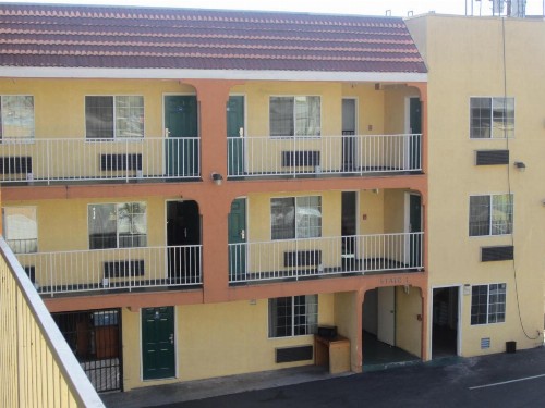 Starlight Inn Valley Boulevard - image 18