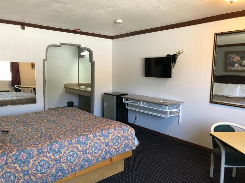 Starlight Inn Valley Boulevard - image 23