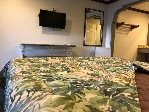 Starlight Inn Valley Boulevard - image 30