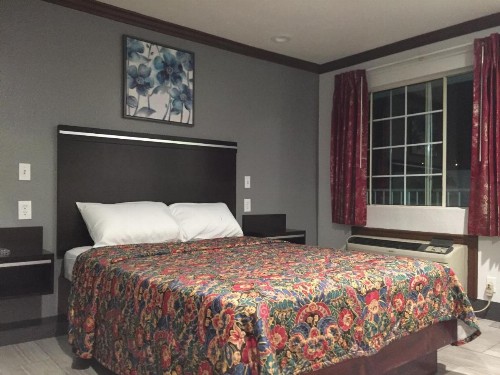 Starlight Inn Valley Boulevard - image 5