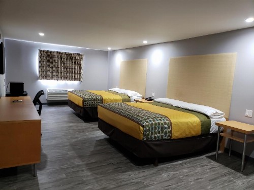 Regal Inn - image 14