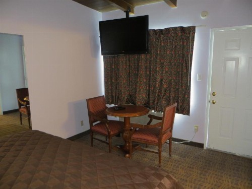 Park Cienega Motel - image 17