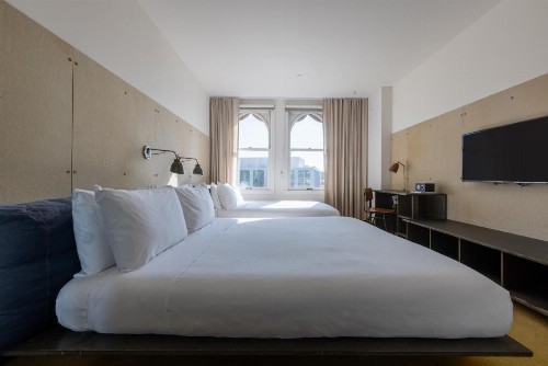 Ace Hotel Downtown Los Angeles - image 23