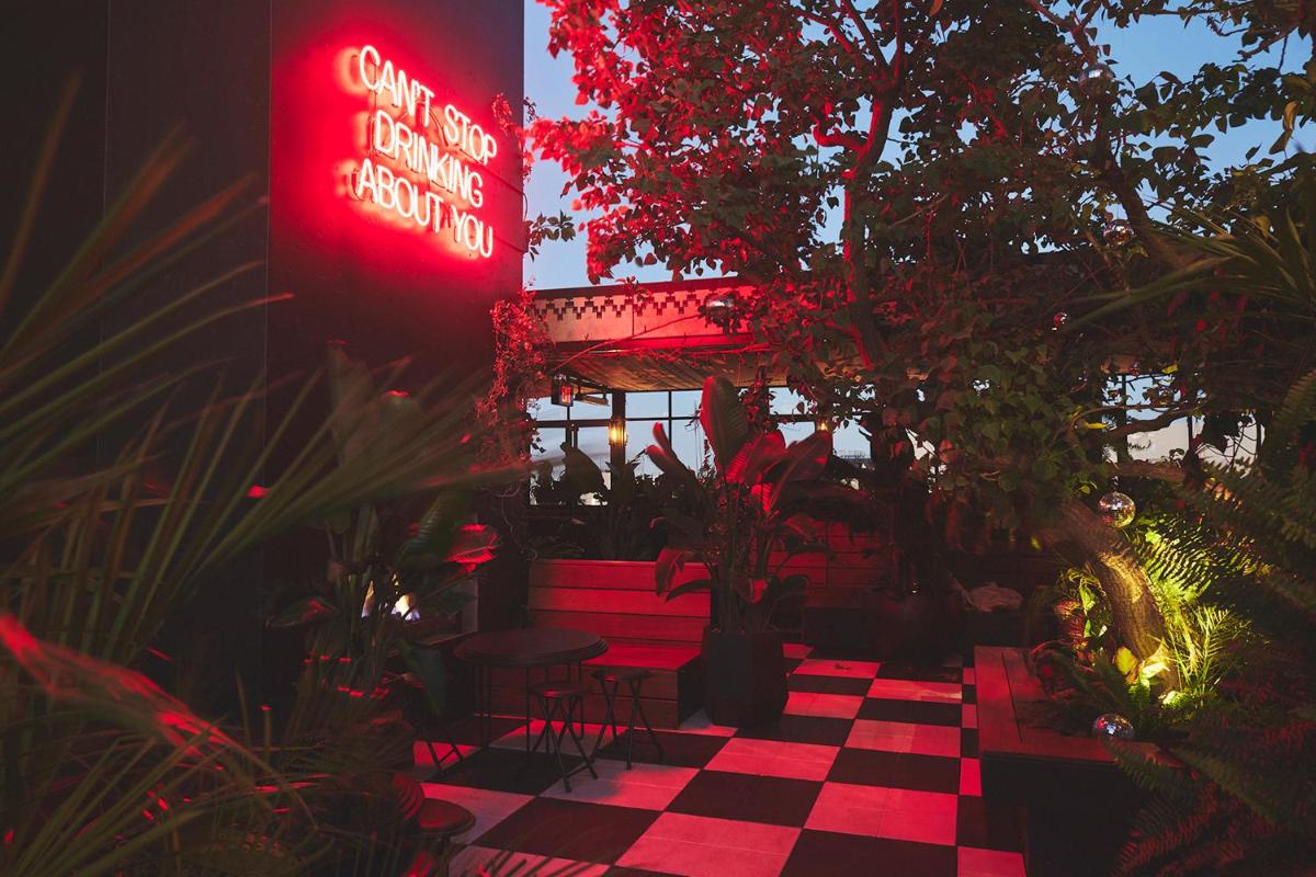 Ace Hotel Downtown Los Angeles - image 6
