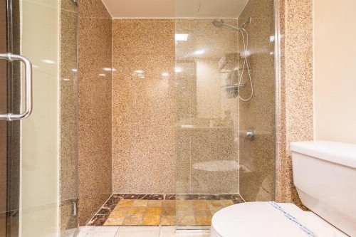 Rotex Hotel - image 32