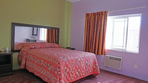 Antonio Hotel - image 14