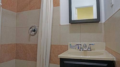 Antonio Hotel - image 23