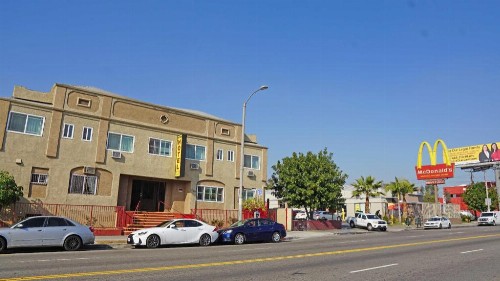 Antonio Hotel - image 5