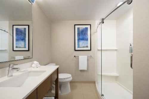 Courtyard by Marriott Los Angeles L.A. LIVE - image 16