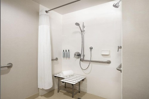 Courtyard by Marriott Los Angeles L.A. LIVE - image 21