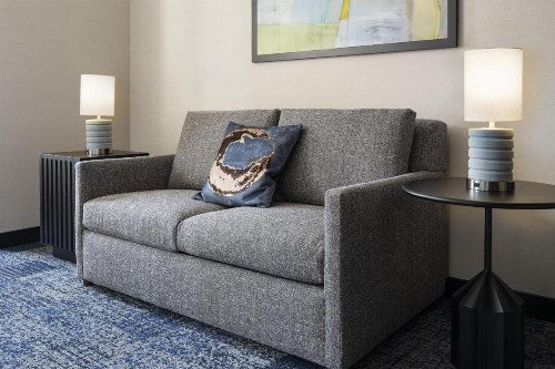 Courtyard by Marriott Los Angeles L.A. LIVE - image 7