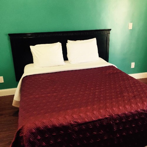 Crenshaw Inn Motel - image 21