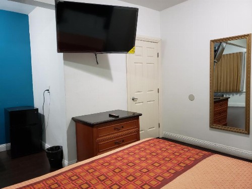 Crenshaw Inn Motel - image 5