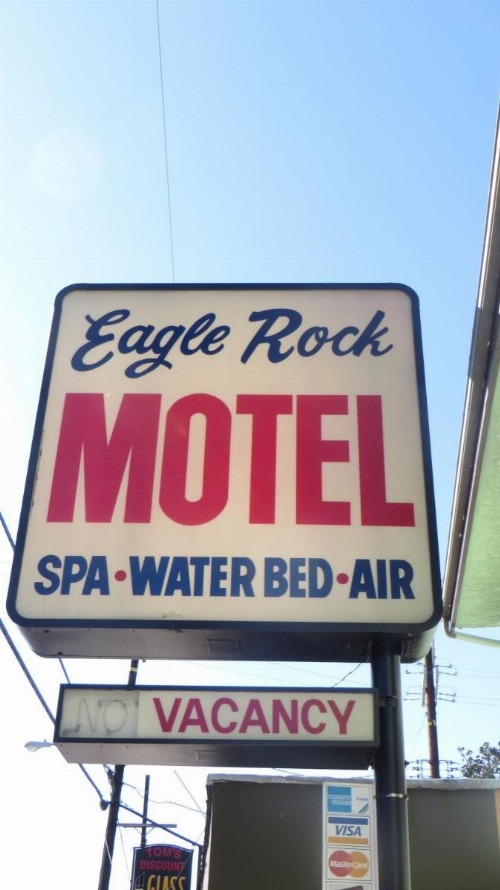 Eagle Rock Motel - image 19