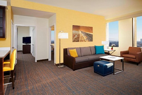 Residence Inn by Marriott Los Angeles LAX/Century Boulevard - image 17