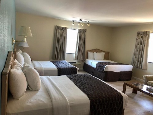 Rotex Western Inn - image 25