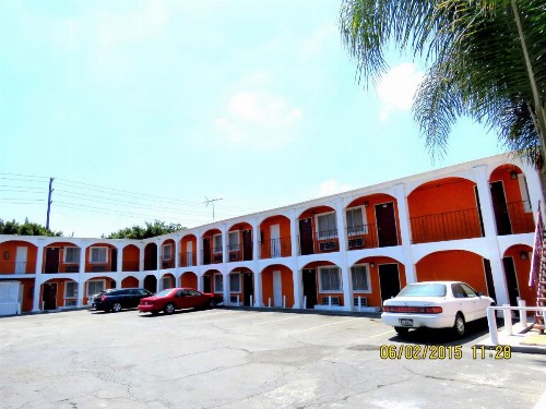 Central Inn Motel - image 18