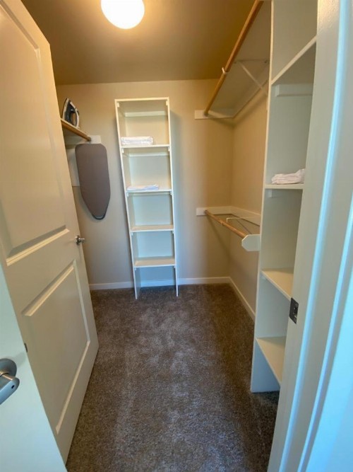 Central Apartment - image 28