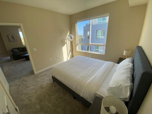 Central Apartment - image 29
