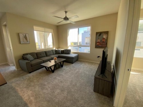 Central Apartment - image 31