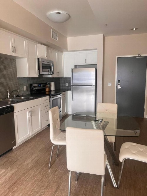 Central Apartment - image 43