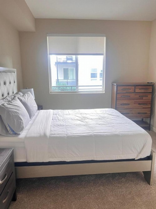 Central Apartment - image 44