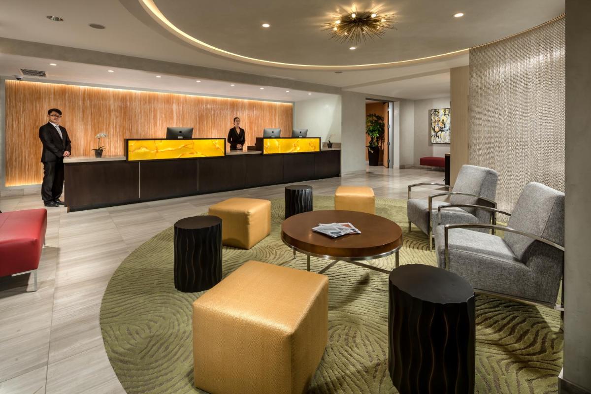 Hotel Aventura - image 2