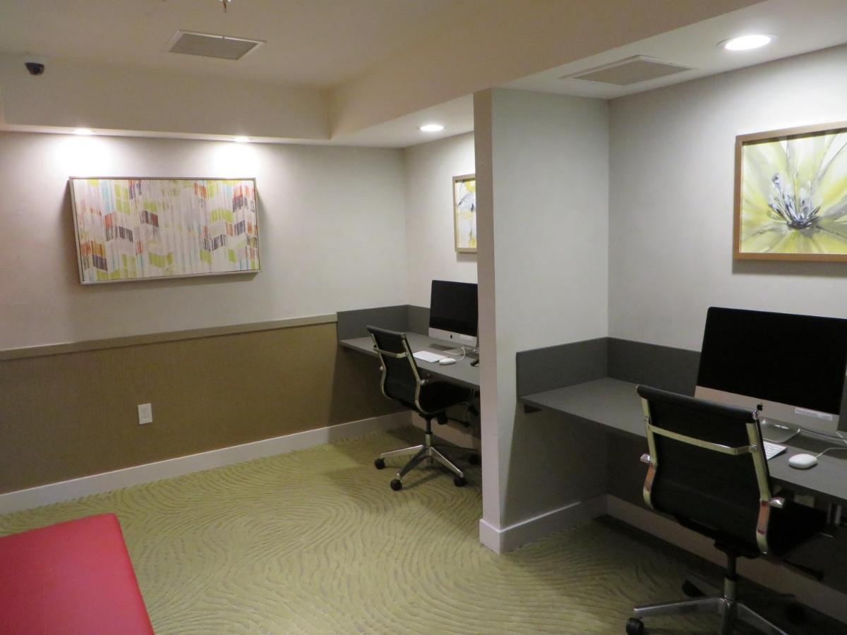 Hotel Aventura - image 7