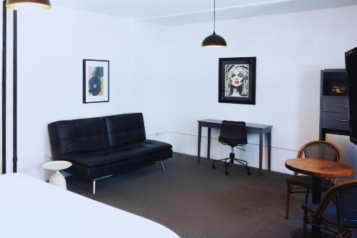 American Hotel - image 12
