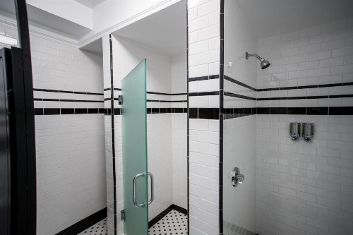American Hotel - image 19