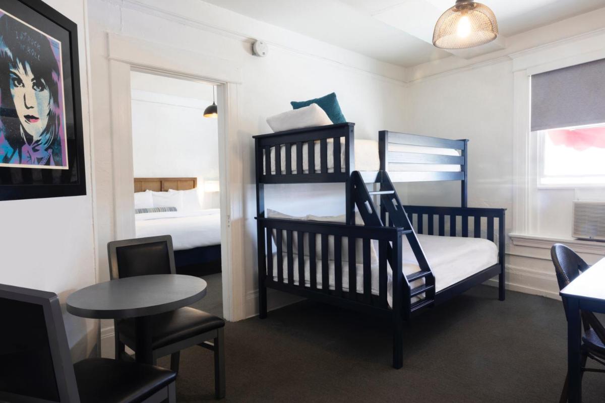 American Hotel - image 5