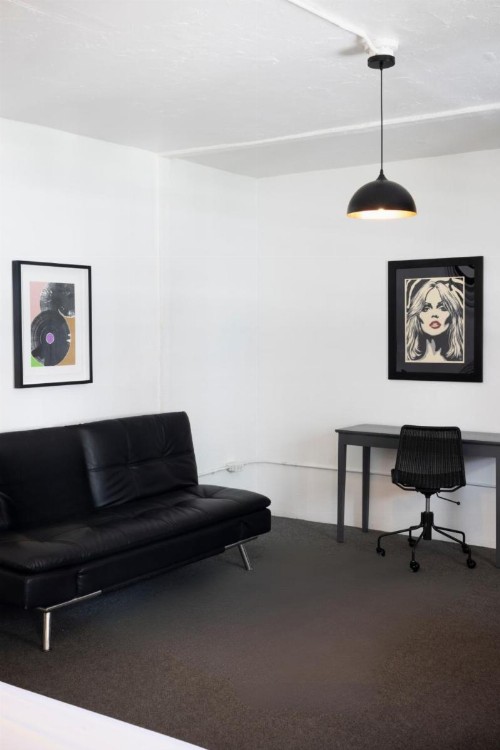 American Hotel - image 9