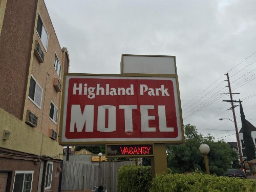 Highland Park Motel - image 10
