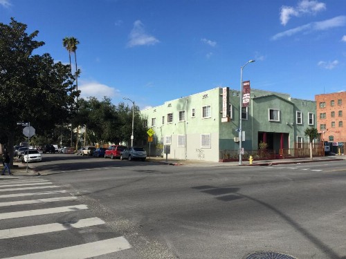 Roxy Hotel - image 6