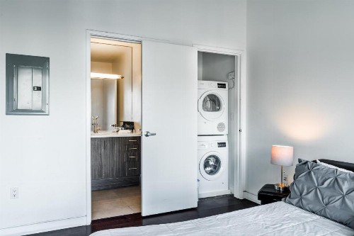 Hollywood Walk of Fame Furnished Apartments - image 9