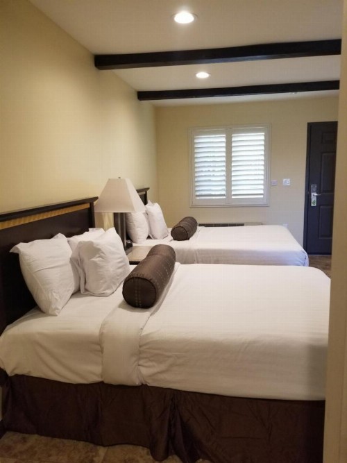 Tuscan Garden Inn - image 22
