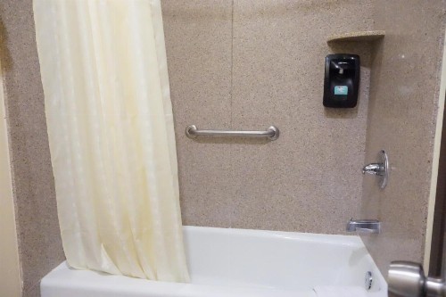 Tuscan Garden Inn - image 42