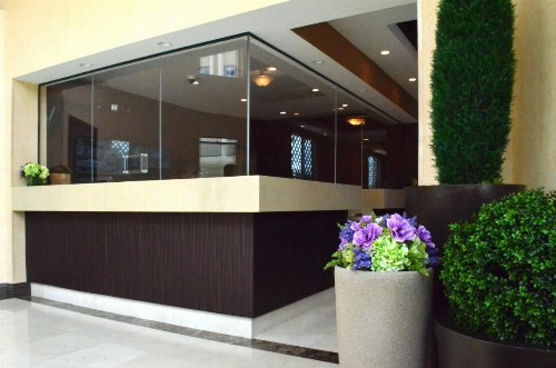 Tuscan Garden Inn - image 9