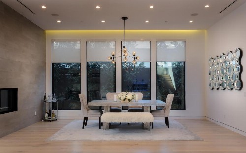 Sycamore Villa - image 10