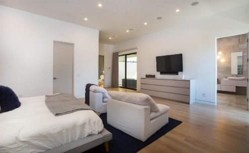 Sycamore Villa - image 12