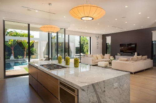 Sycamore Villa - image 7