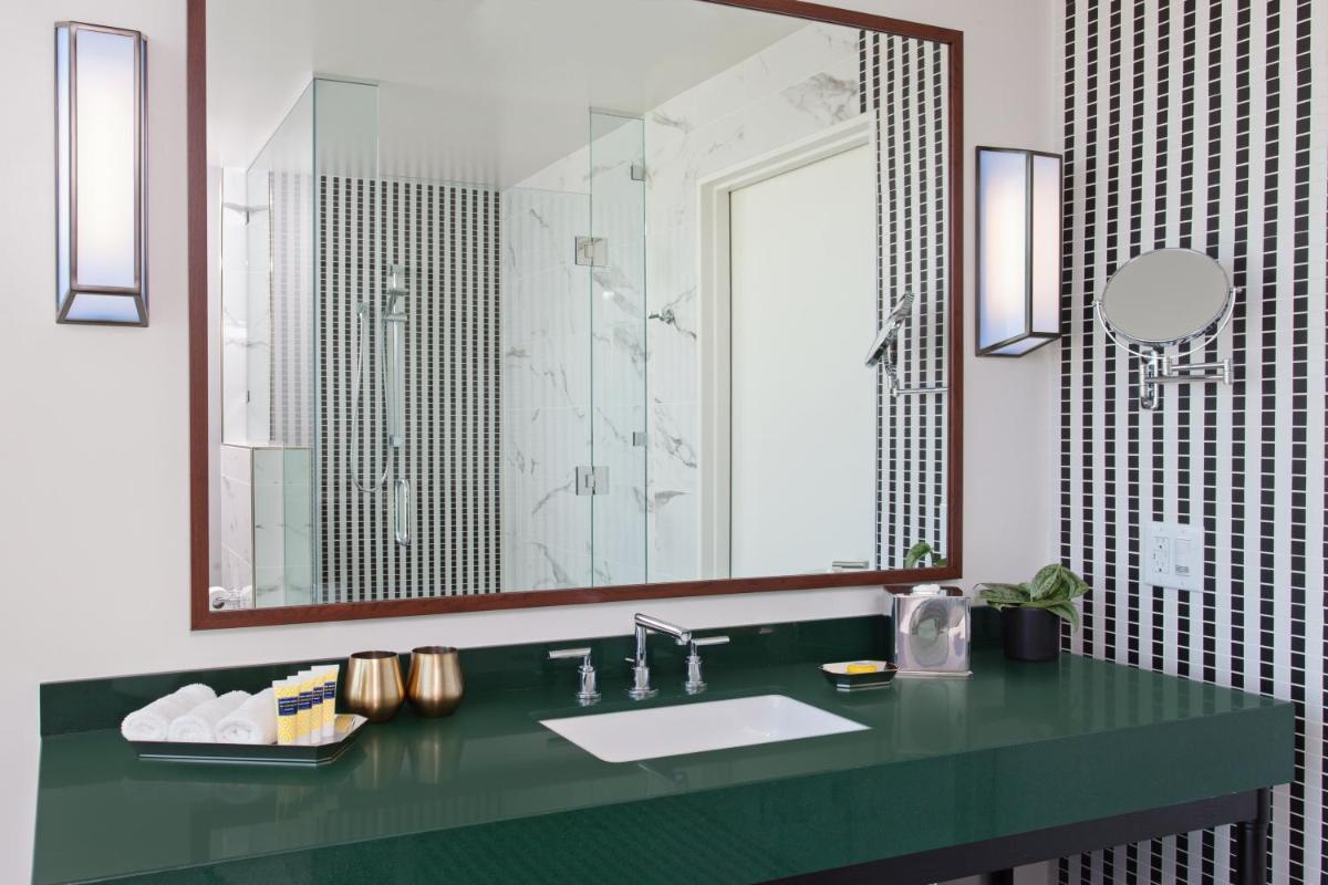 Hotel Indigo - Los Angeles Downtown an IHG Hotel - image 3