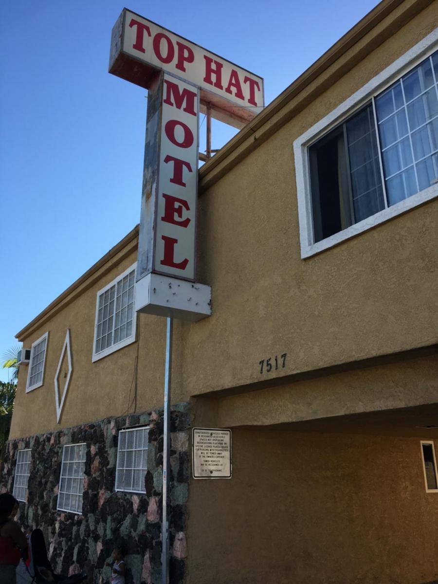 Top Hat Motel - image 2