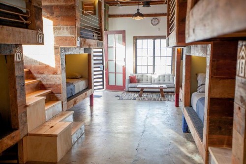 PodShare Los Feliz - image 3