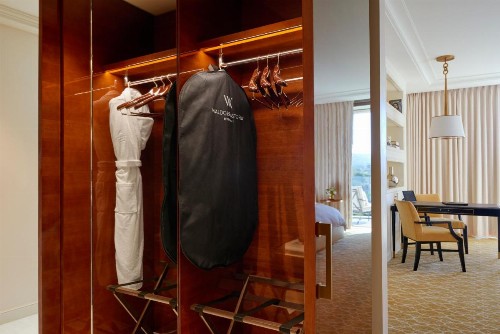 Waldorf Astoria Beverly Hills - image 17