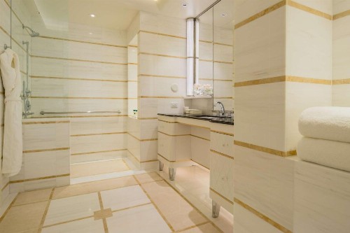 Waldorf Astoria Beverly Hills - image 36
