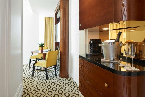 Waldorf Astoria Beverly Hills - image 43