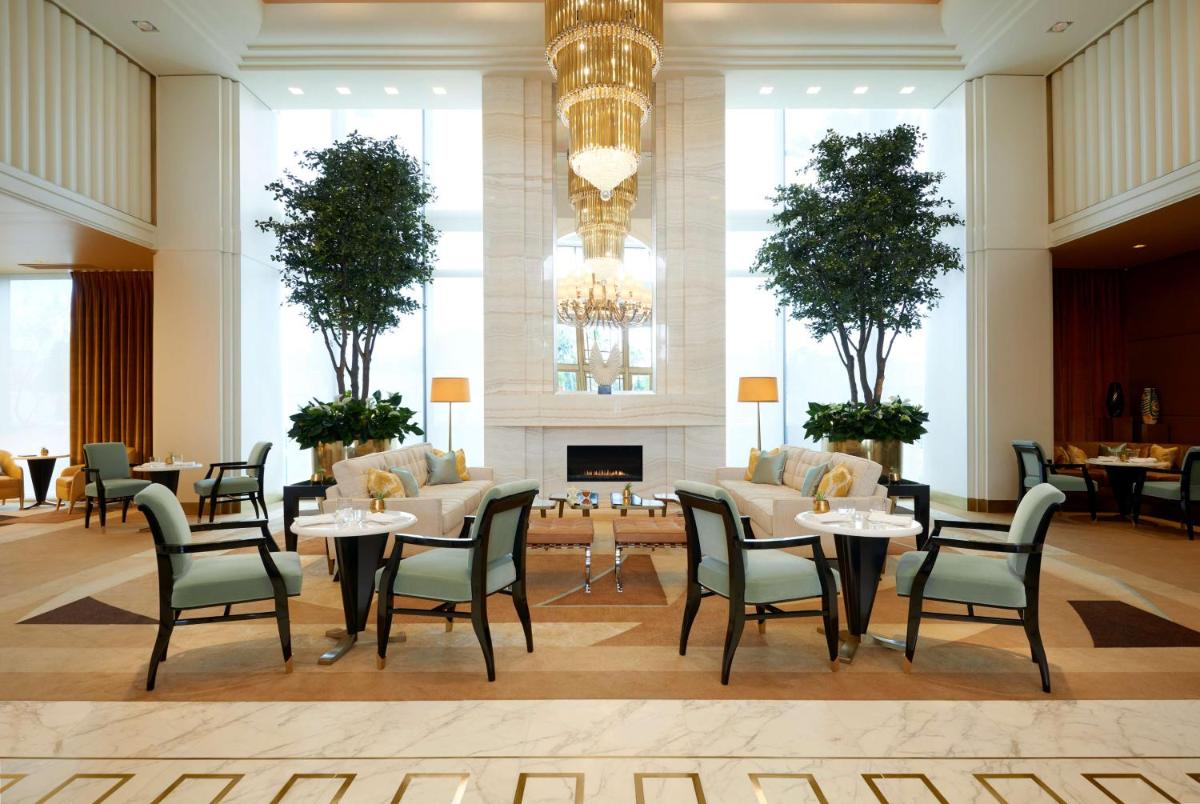 Waldorf Astoria Beverly Hills - image 5
