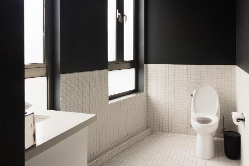 Tuck Hotel - image 8