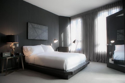 Tuck Hotel - image 9